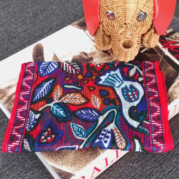 Ginnie Johansen Accessories - 🔅VTG 1988 Ginnie Johansen🔅 - Tribal Inspired Cotton Scarf